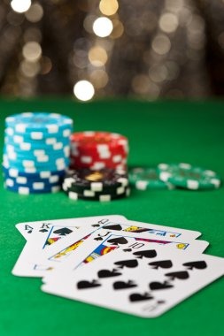 Multi-game dashboard showing live tables and sports markets